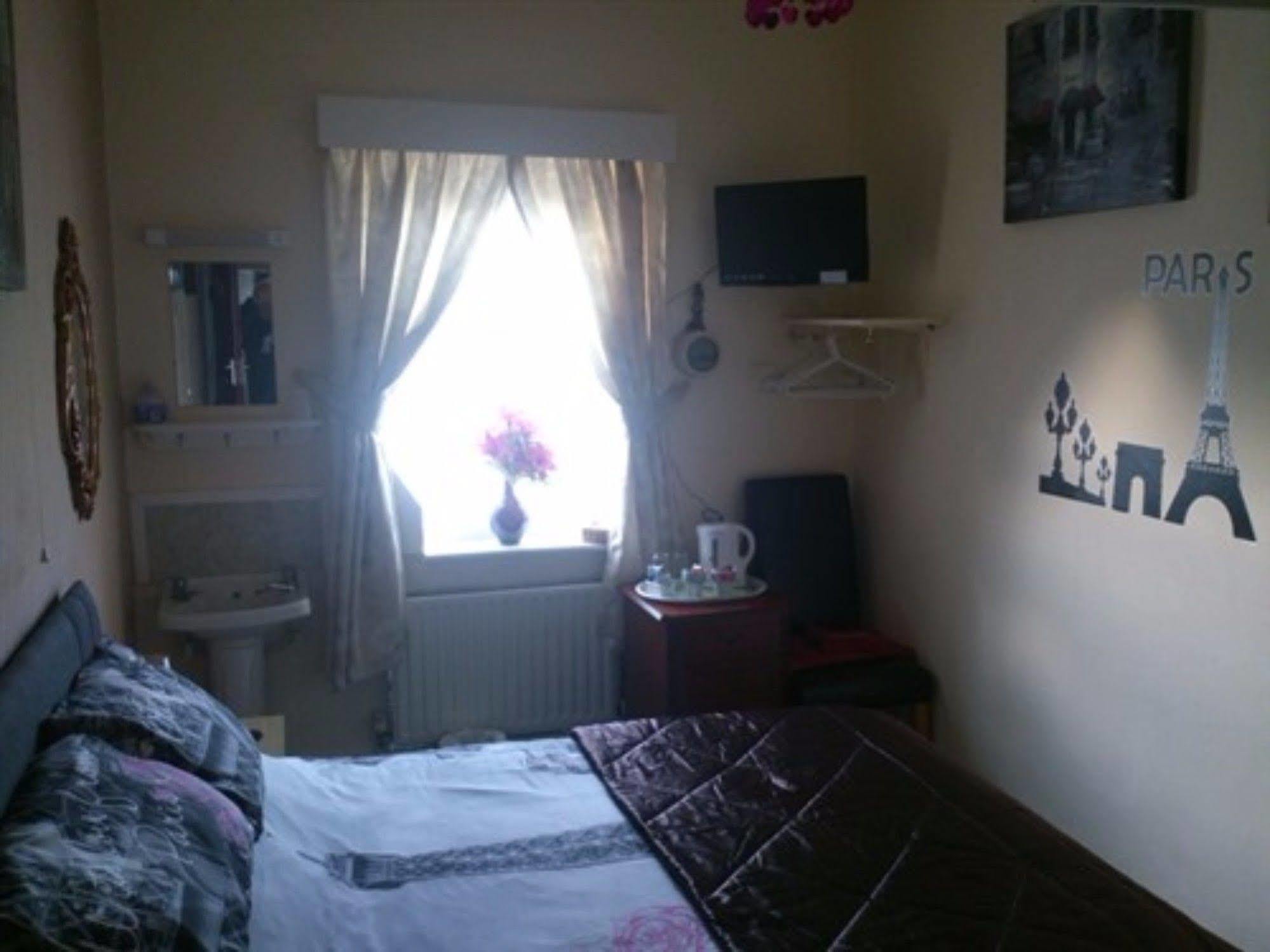 Bed and breakfast The Mercury, - Over 21's Only