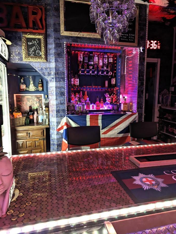 The Mercury, - Over 21's Only Couette-café 4*